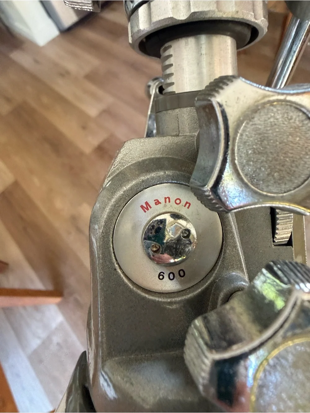 VINTAGE MANON 600 PROFESSIONAL CAMERA TRIPOD – MADE IN JAPAN